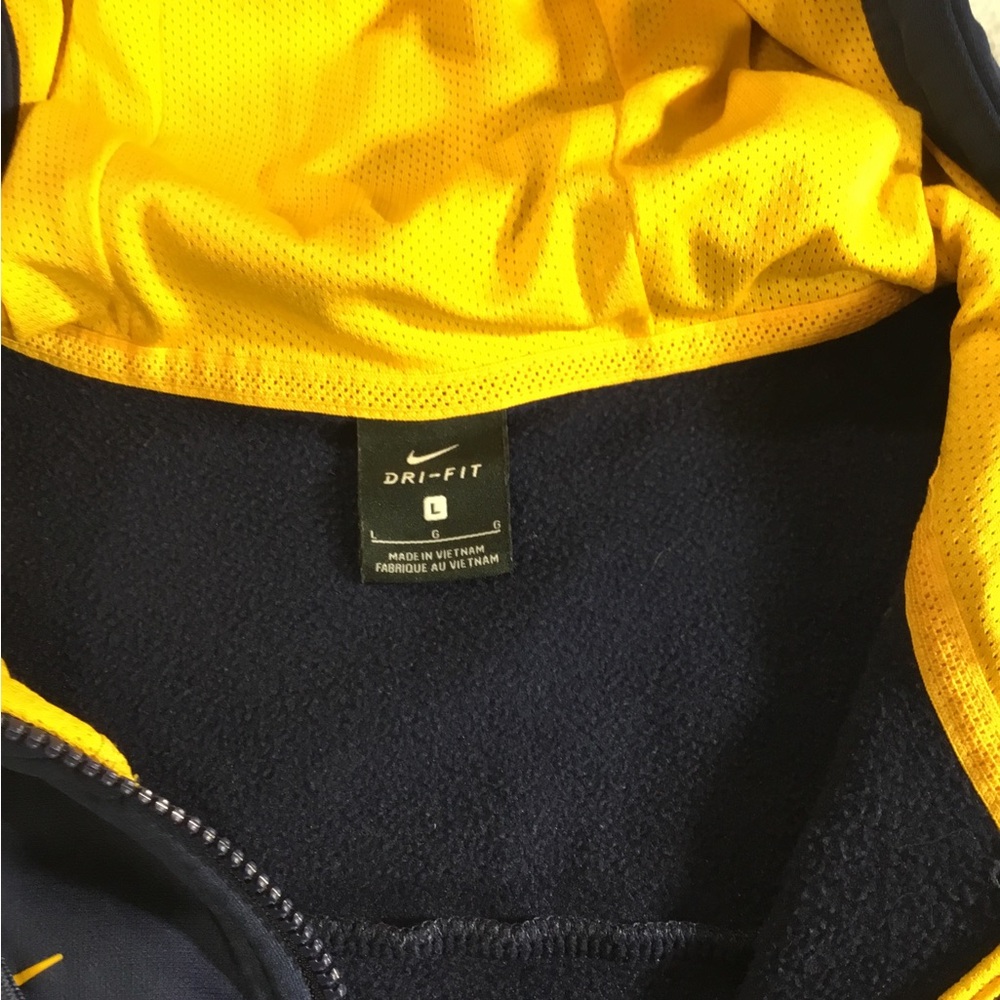 Nike Men’s West Virginia Navy and Gold Dri-FIT Hoodie SZ Large gently used #247 - Picture 4 of 14